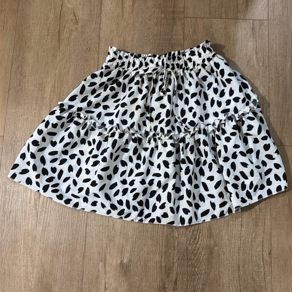 Cute printed skirt